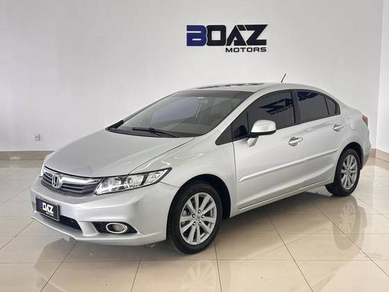 HONDA CIVIC 1.8 LXS 16V FLEX 4P AUTOMÁTICO